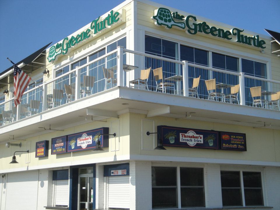 555824_357797190956616_628281178_n