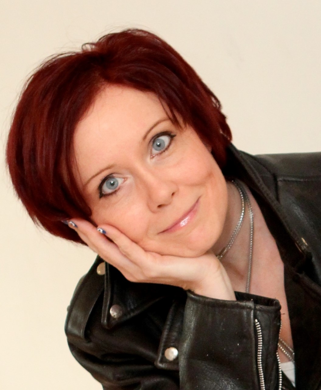 thumbnail_NickyWells